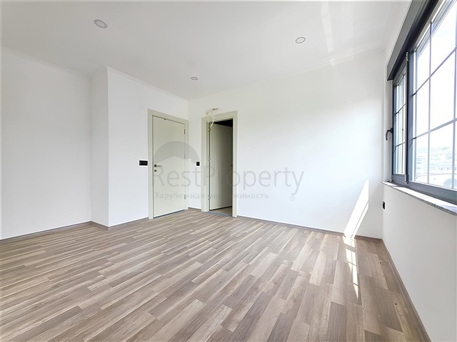 Penthouse 2+1 mit Meerblick in einem neuen Komplex