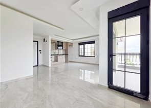 Penthouse 2+1 mit Meerblick in einem neuen Komplex