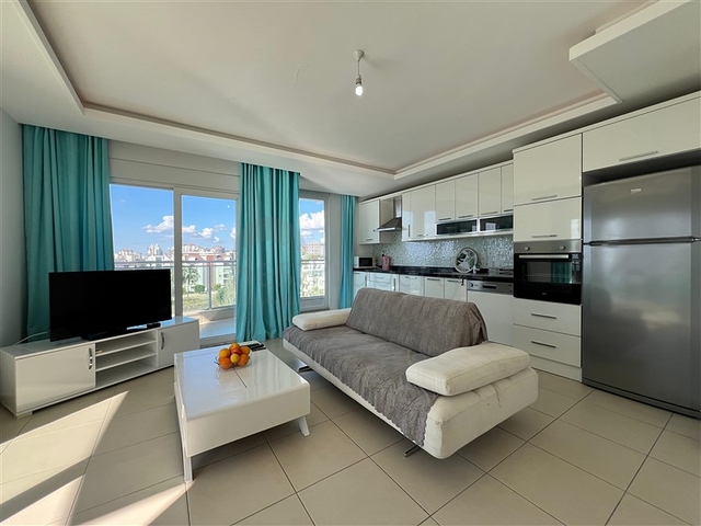 Geräumige 2+1-Wohnung mit Hotelinfrastruktur 