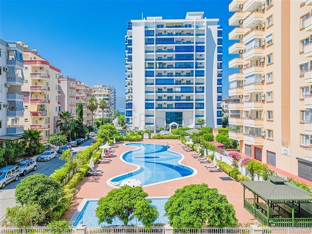 Gemütlichkeit und Komfort in einem Schritt vom Meer entfernt - Wohnung in einem prestigeträchtigen Komplex in Mahmutlar