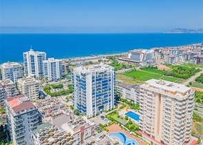 Gemütlichkeit und Komfort in einem Schritt vom Meer entfernt - Wohnung in einem prestigeträchtigen Komplex in Mahmutlar