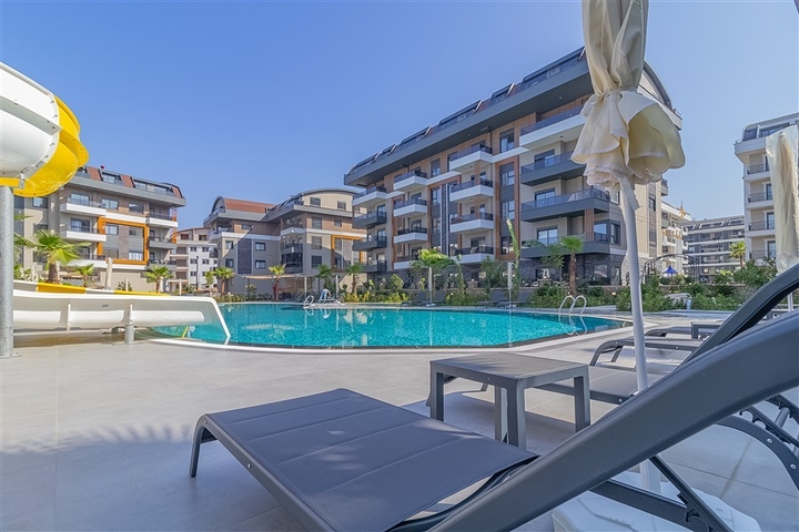 Modernes Penthouse in einer prestigeträchtigen Wohnanlage in beiden 