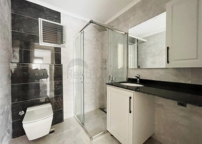 Modernes Penthouse in einer prestigeträchtigen Wohnanlage in beiden 