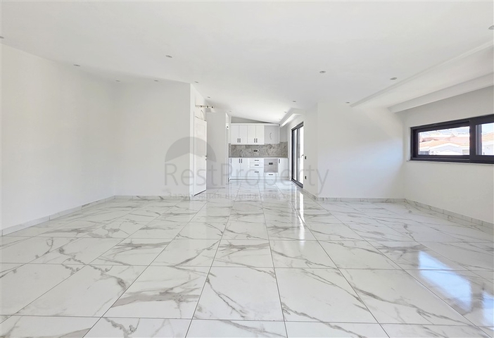 Geräumige 3+1 Maisonette im Zentrum von Alanya - Stil, Komfort und zu Fuß erreichbar zum Meer