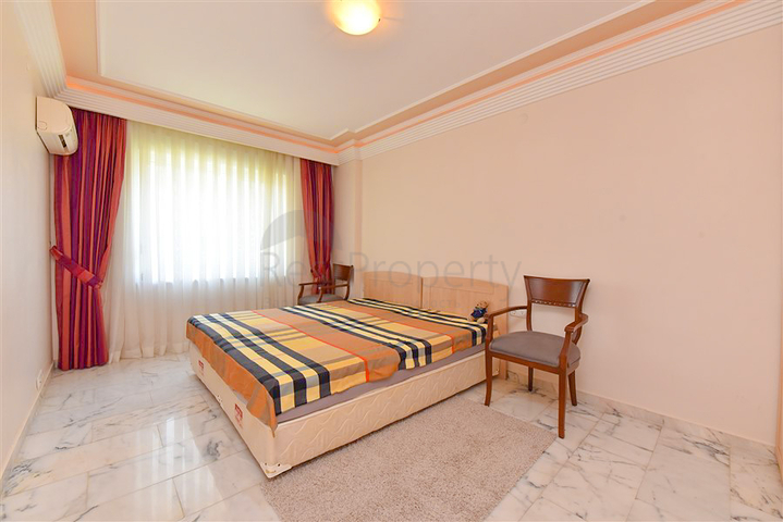 Einzigartige 2+1 Apartment-Variante 50 m vom Meer entfernt