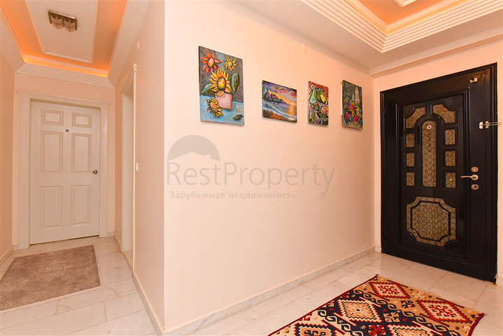 Einzigartige 2+1 Apartment-Variante 50 m vom Meer entfernt