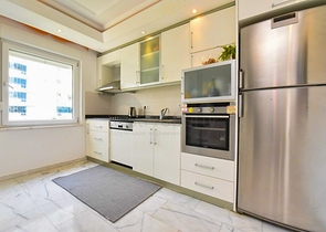 Einzigartige 2+1 Apartment-Variante 50 m vom Meer entfernt