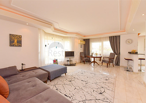 Einzigartige 2+1 Apartment-Variante 50 m vom Meer entfernt