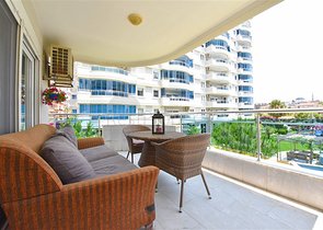 Einzigartige 2+1 Apartment-Variante 50 m vom Meer entfernt