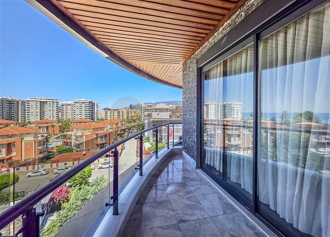 Luxus-Penthouse 2+1 mit Meerblick - Mieten Sie für ein komfortables Leben am Meer