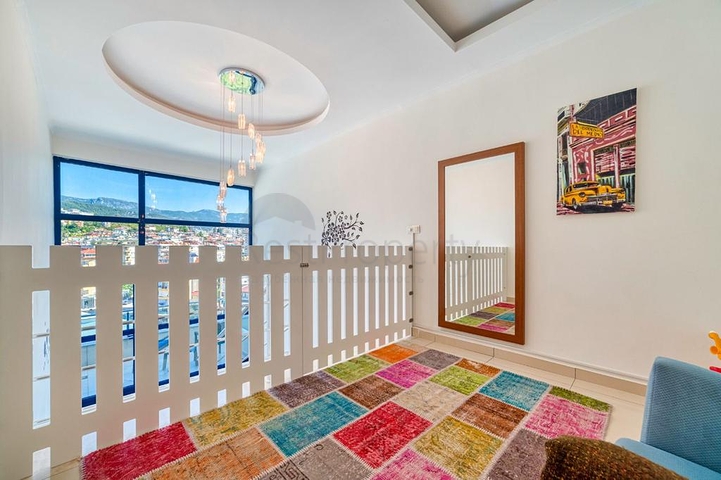 Elegantes Penthouse mit Meerblick im Herzen von Alanya