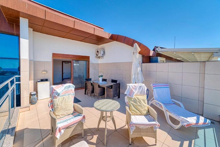 Elegantes Penthouse mit Meerblick im Herzen von Alanya