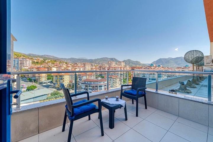 Elegantes Penthouse mit Meerblick im Herzen von Alanya