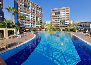Elegantes Penthouse mit Meerblick im Herzen von Alanya