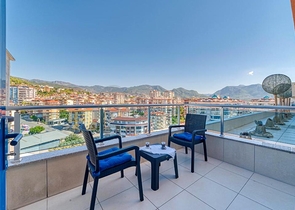 Elegantes Penthouse mit Meerblick im Herzen von Alanya