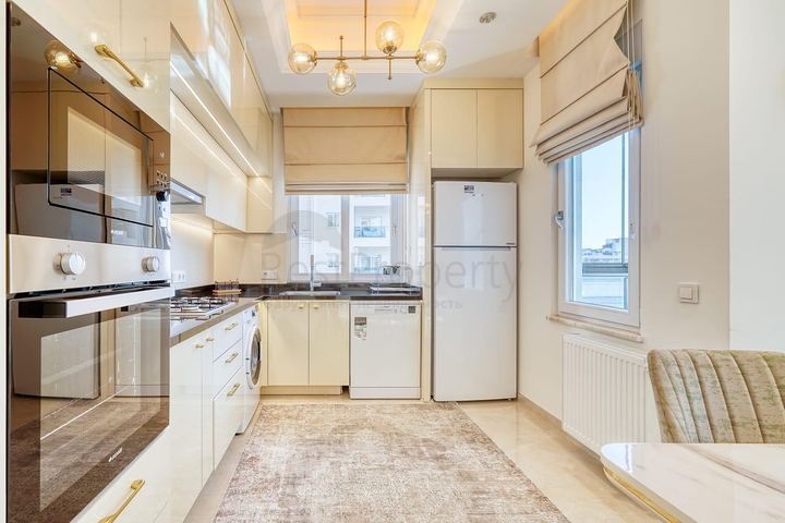 Moderne Wohnung am Meer in einer entwickelten Gegend von Alanya