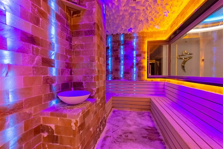 Moderne Wohnung am Meer in einer entwickelten Gegend von Alanya