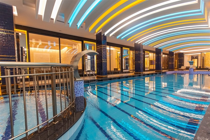 Moderne Wohnung am Meer in einer entwickelten Gegend von Alanya