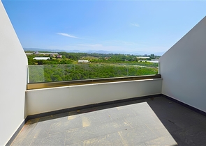 Luxuswohnung am Meer mit entwickelter Infrastruktur in Turkler