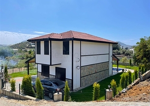 Gemütliche Villa mit großem Grundstück - Komfort und Ruhe inmitten der Natur