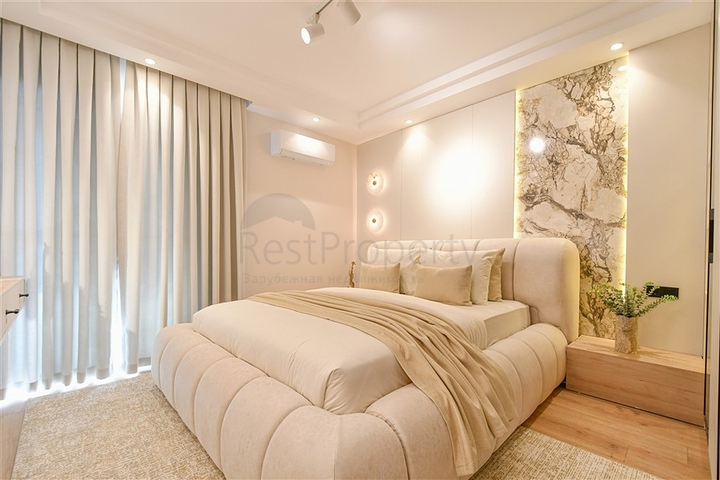 Eine geräumige möblierte 2+1-Wohnung in der Nähe des Meeres ist ideal zum Leben und Entspannen