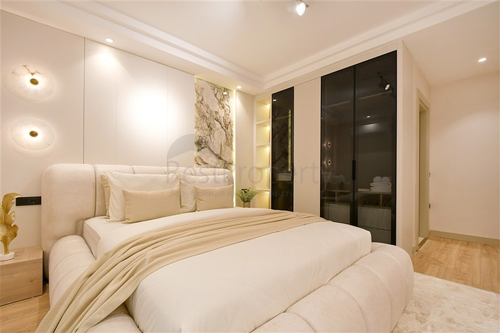 Eine geräumige möblierte 2+1-Wohnung in der Nähe des Meeres ist ideal zum Leben und Entspannen