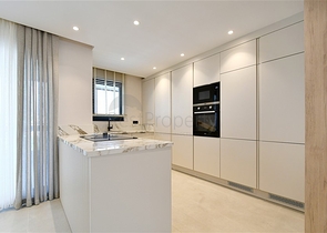 Eine geräumige möblierte 2+1-Wohnung in der Nähe des Meeres ist ideal zum Leben und Entspannen