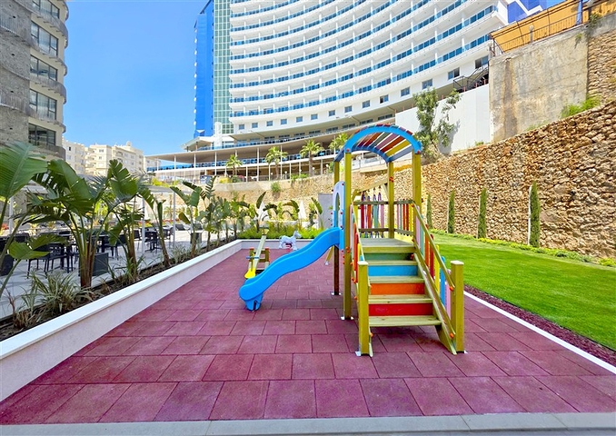 Moderne 1+1-Wohnung in der Nähe des Meeres im Stadtteil Tosmur