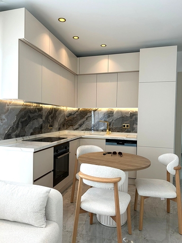 Moderne 1+1-Wohnung in der Nähe des Meeres im Stadtteil Tosmur