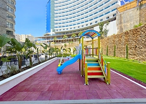 Moderne 1+1-Wohnung in der Nähe des Meeres im Stadtteil Tosmur