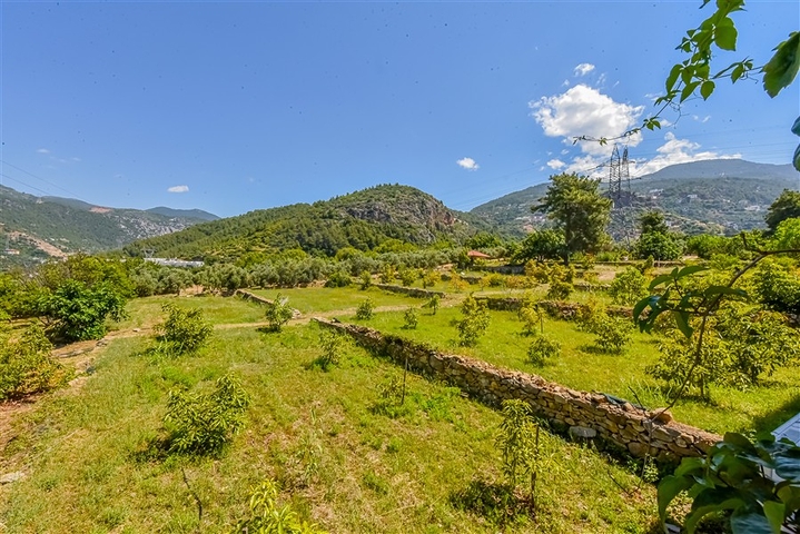 Eine luxuriöse Villa mit Panoramablick auf das Meer ist die perfekte Kombination aus Gemütlichkeit, Stil und Privatsphäre