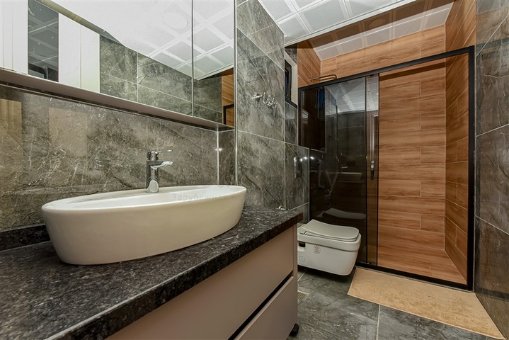 Eine luxuriöse Villa mit Panoramablick auf das Meer ist die perfekte Kombination aus Gemütlichkeit, Stil und Privatsphäre