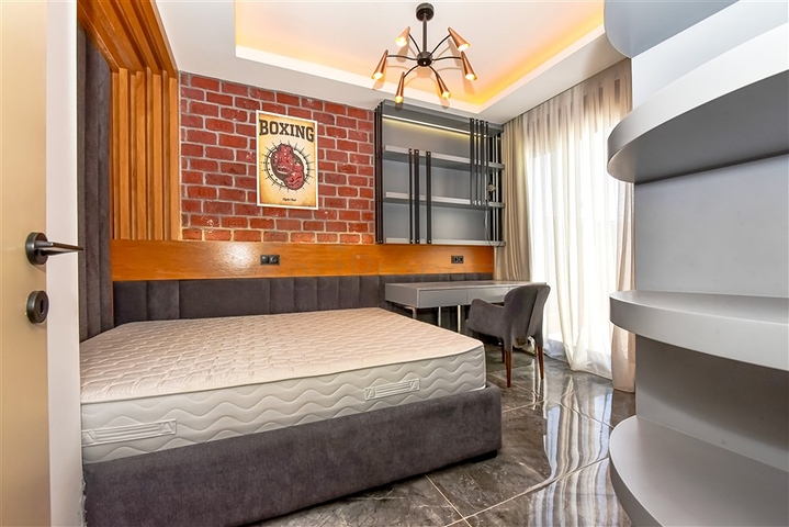 Eine luxuriöse Villa mit Panoramablick auf das Meer ist die perfekte Kombination aus Gemütlichkeit, Stil und Privatsphäre