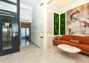 Eine luxuriöse Villa mit Panoramablick auf das Meer ist die perfekte Kombination aus Gemütlichkeit, Stil und Privatsphäre