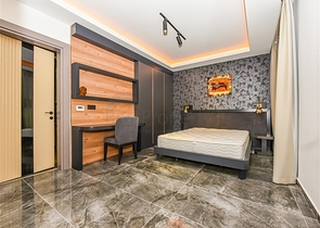 Eine luxuriöse Villa mit Panoramablick auf das Meer ist die perfekte Kombination aus Gemütlichkeit, Stil und Privatsphäre