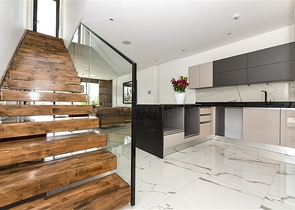 Moderne Villa mit Meerblick, umgeben von Natur und Premium-Komfort