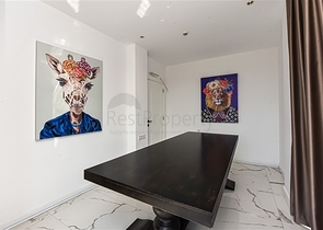 Moderne Villa mit Meerblick, umgeben von Natur und Premium-Komfort