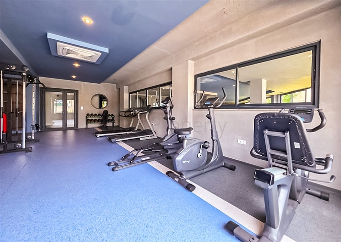 Modernes Apartment mit Panoramablick auf das Meer 