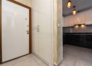 Modernes Apartment mit Panoramablick auf das Meer 