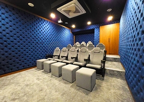 Modernes Apartment mit Panoramablick auf das Meer 