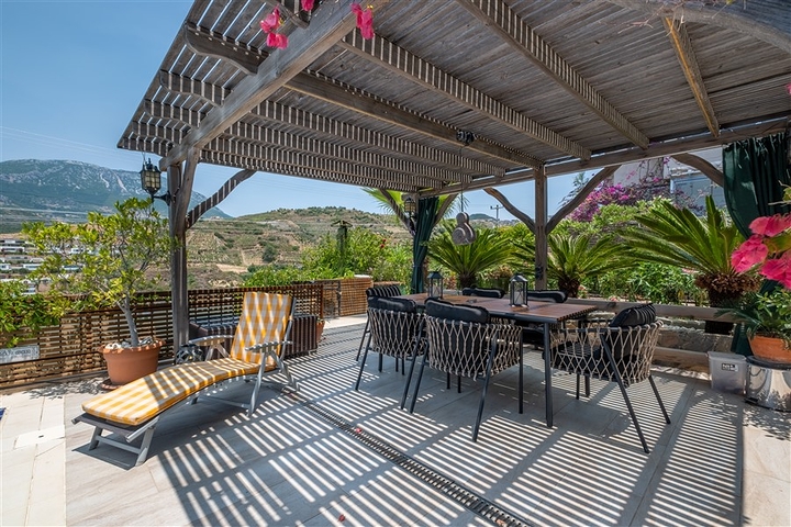 Ideales Haus am Meer: Geräumige Villa mit Blick auf das Mittelmeer