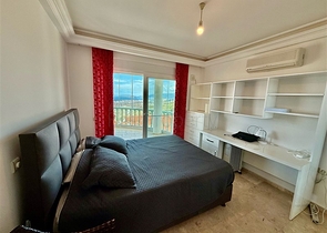 Geräumige, möblierte Villa mit herrlicher Terrasse in Kargicak/Alanya Geräumige, möblierte Villa mit herrlicher Terrasse in Kargicak/Alanya