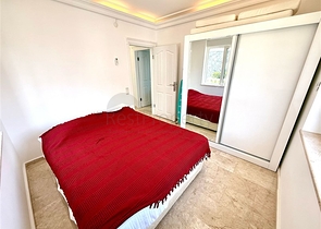 Geräumige, möblierte Villa mit herrlicher Terrasse in Kargicak/Alanya Geräumige, möblierte Villa mit herrlicher Terrasse in Kargicak/Alanya