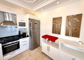 Geräumige, möblierte Villa mit herrlicher Terrasse in Kargicak/Alanya Geräumige, möblierte Villa mit herrlicher Terrasse in Kargicak/Alanya