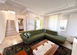 Geräumige, möblierte Villa mit herrlicher Terrasse in Kargicak/Alanya Geräumige, möblierte Villa mit herrlicher Terrasse in Kargicak/Alanya