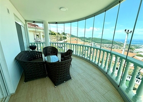 Geräumige, möblierte Villa mit herrlicher Terrasse in Kargicak/Alanya Geräumige, möblierte Villa mit herrlicher Terrasse in Kargicak/Alanya