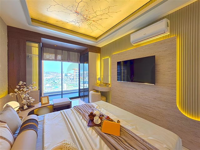 Modernes 1+1 Apartment in einem prestigeträchtigen Komplex am Meer in Turkler