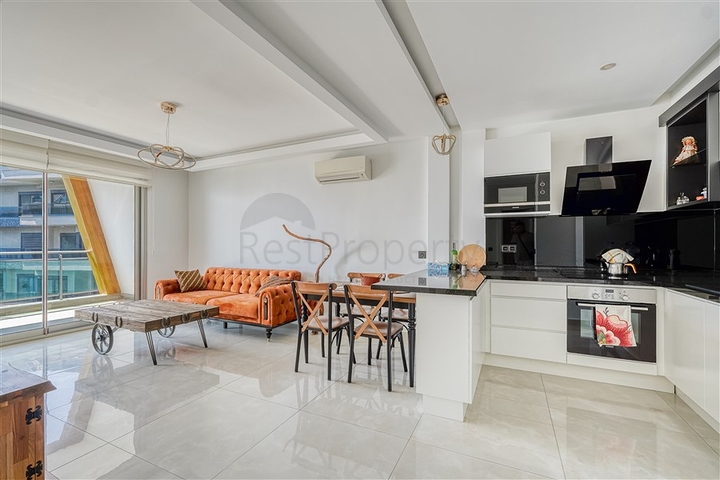 Wohnung mit Meerblick in einer Wohnanlage mit Premium-Infrastruktur