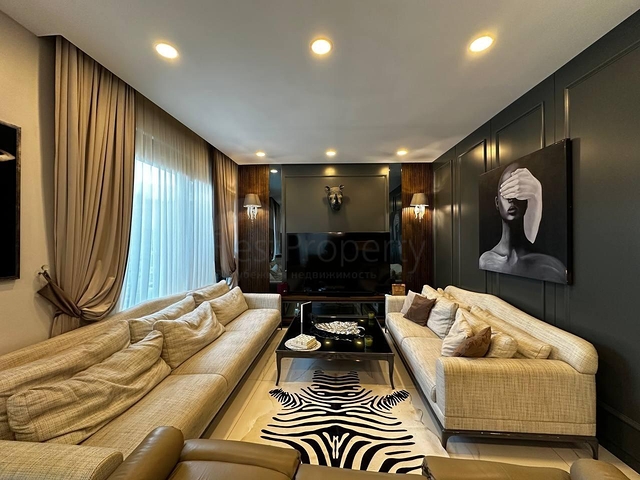 Geräumige Maisonette am Meer in einem Premium-Komplex - für Kenner des hohen Lebensstandards