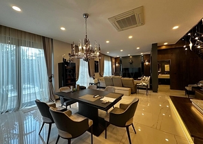 Geräumige Maisonette am Meer in einem Premium-Komplex - für Kenner des hohen Lebensstandards